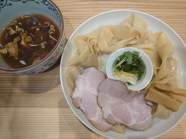 「平打ちざるそば(1000円)」@かね田の写真