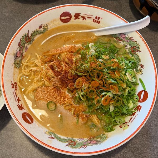 「ラーメンこってり赤ん粉1辛」@天下一品 多摩ニュータウン店の写真