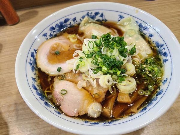 「三倍ラーメン」@覆めん 花木の写真