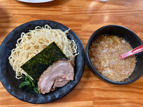 「つけ麺(中盛1.5玉)  820円＋100円(税込)」@らーめん大桜 町田森野店の写真