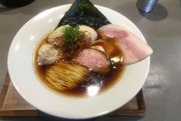 「特上醤油らぁ麺」@Ramen Break Beatsの写真