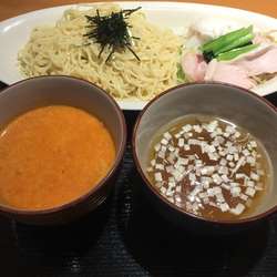 明美（つけ麺）