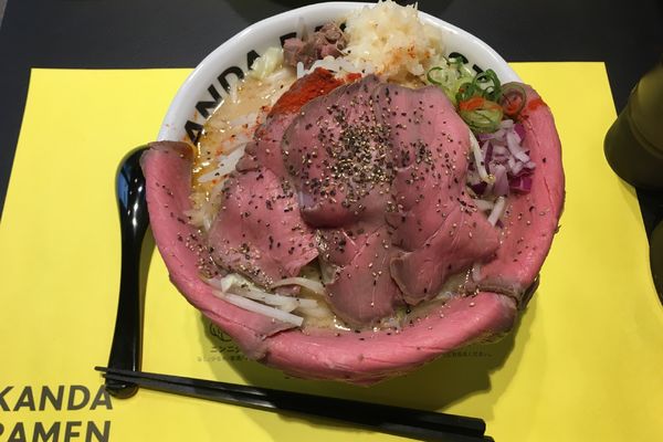 「牛ラーメン肉マシ」@KANDA RAMEN STAND.の写真