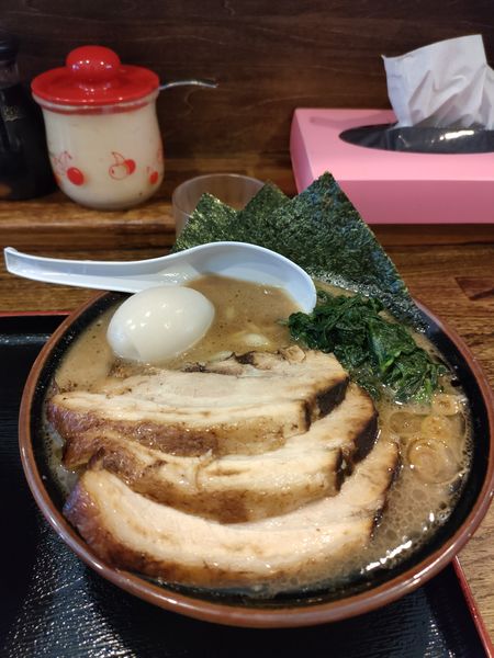 「マル得豚骨醤油」@上田らあめん はちの写真