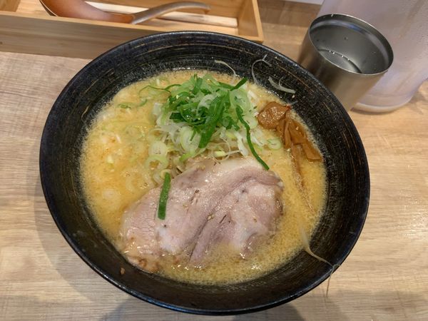 「白味噌ラーメン950円」@九段下 中路の写真