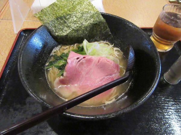 「濃厚煮干しラーメン（８３０円）」@日の出食堂 我雅家の写真