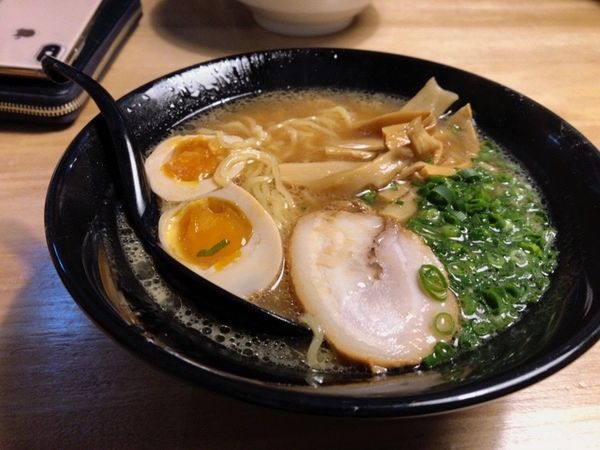 「わらすこラーメン」@麺や わらすこの写真