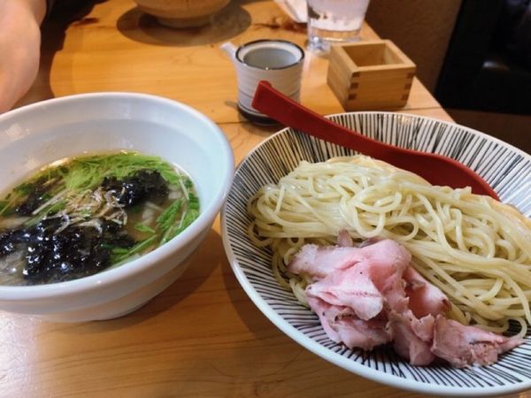 「塩つけ麺」@焼きあご塩らー麺  たかはし 歌舞伎町店の写真