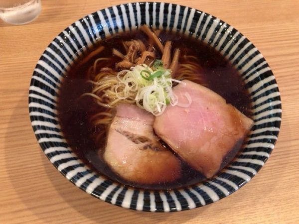 「醤油らーめん」@さんしょの木の写真