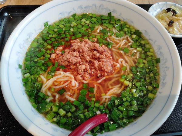 「ニラそば」@中華料理 華宴 2号店の写真