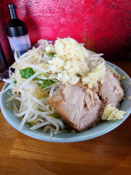 「ラーメン 野菜マシ ニンニク」@ラーメン髭の写真