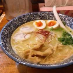 濃厚鶏白湯らーめん