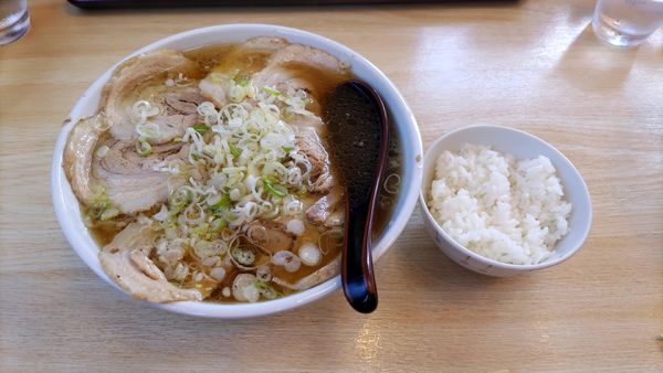 「チャーシュー麺(1010円大盛り+100円)」@ラーメン 心道の写真