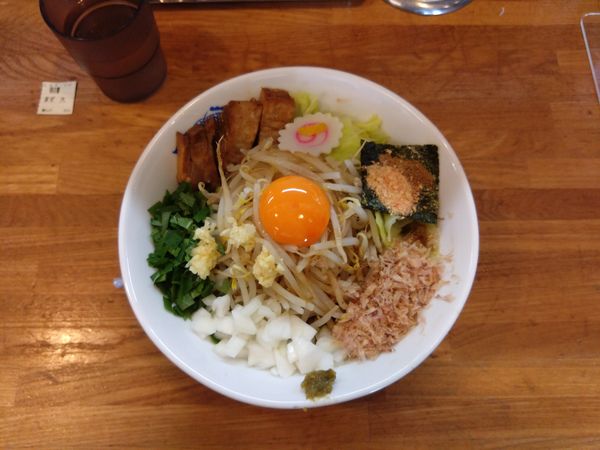 「夏限定 まぜそば 大 930円」@麺屋 らいぞうの写真
