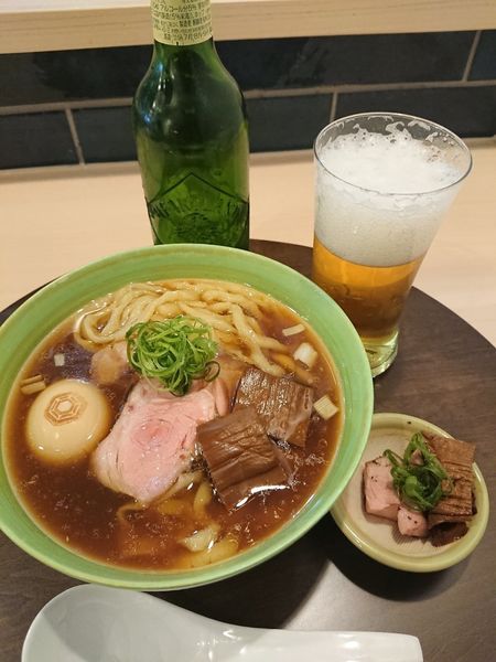 「ハートランド小瓶＋手打中華蕎麦(醤油)＋味玉」@手打麺祭 かめ囲の写真