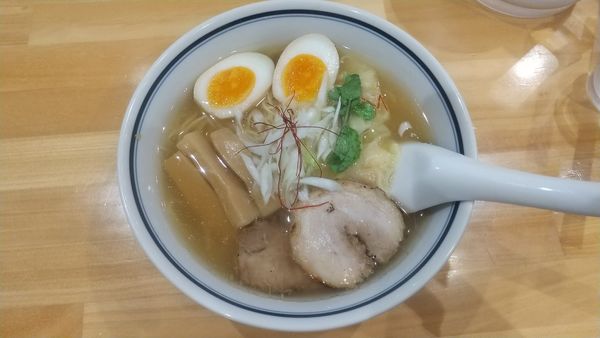 「熟成くろおび拉麺塩1200円→1000円」@利尻昆布ラーメン くろおび 六本木店の写真