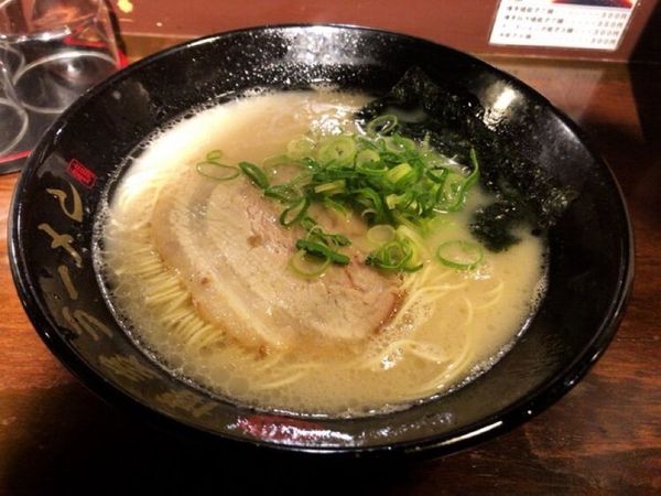 「博多ラーメン」@博多ラーメン つるの写真