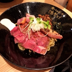 ローストビーフ油そば ビーストの画像