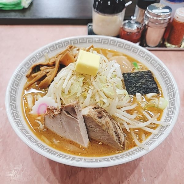 「中華そば小味噌野菜バター」@所沢大勝軒の写真