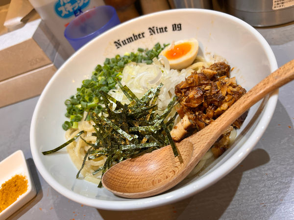 「煮干しまぜそば」@麺Dining Number Nine 09の写真