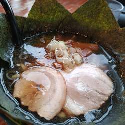 蔵特製ラーメン　あっさり　太麺