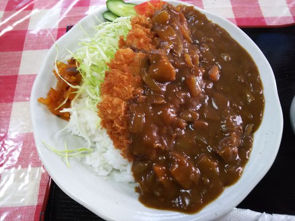 「カツカレー　800円」@かすが食堂の写真