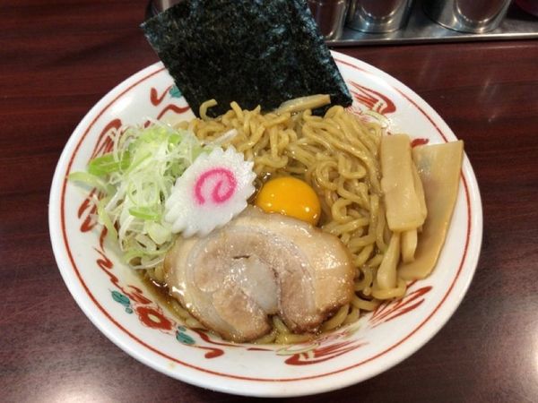 「元味 黒丸 油そば」@ぶぶか 吉祥寺北口店の写真