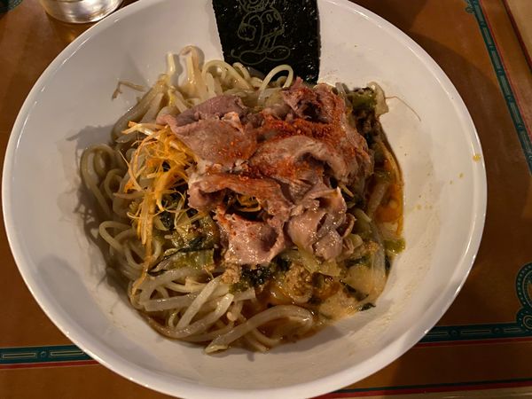 「ローストビーフの担担和えそば ¥1,280」@Vulcania Restaurantの写真