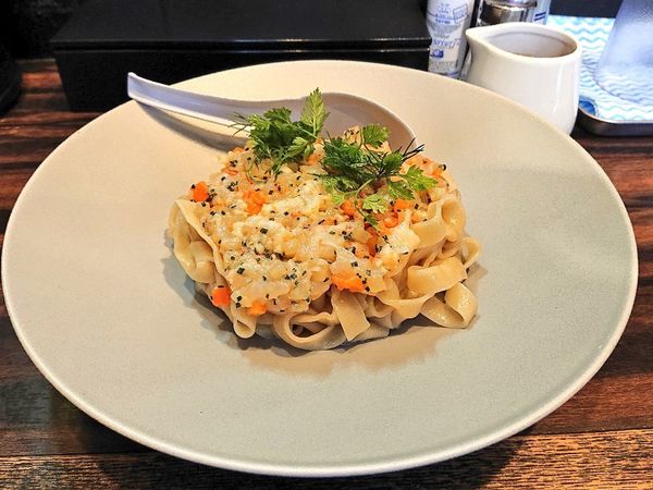 「シマエビのガトー仕立てとそのビスク＋パン」@稲荷屋の写真