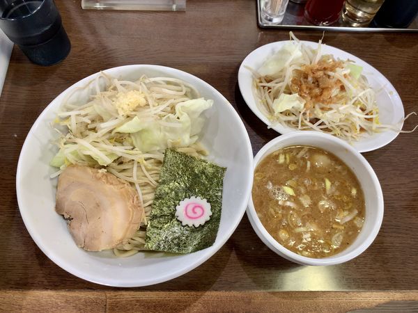 「G系つけ麺 850円　ヤサイチョイ増」@らーめんコジマル 東金店の写真