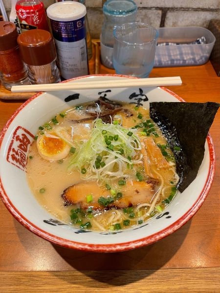 「塩ラーメン」@函館麺や 一文字 函館本店の写真