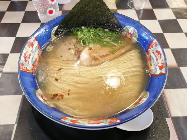 「しおそば　　860円　　チャーハン　並　480円」@麺や食堂 本店の写真