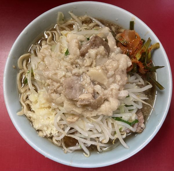 「小ラーメン(830円)+ピリ辛にらだれ(50円)」@ラーメン二郎 中山駅前店の写真