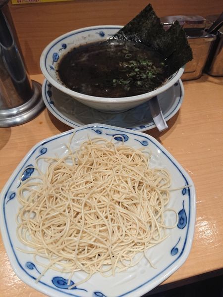 「ホッピーセット白 + 渋三ブラック ワイヤー」@らあめん 渋谷三丁目の写真