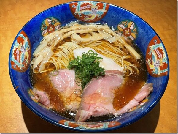 醤油らぁ麺