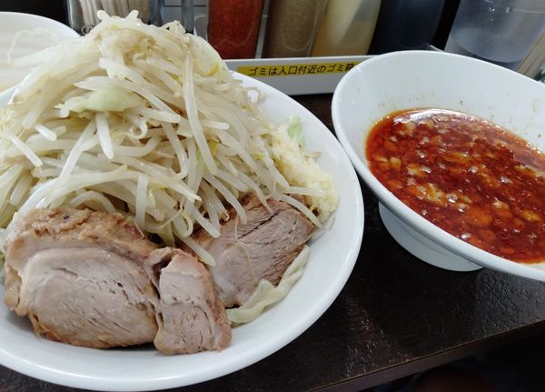「赤いつけ麺」@ぶたけん。の写真