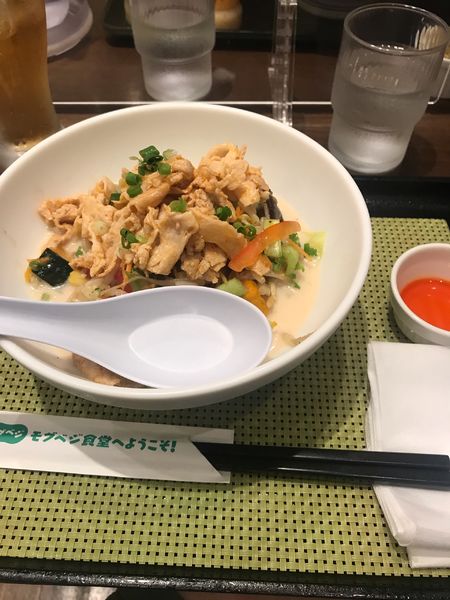 「夏野菜と豚しゃぶ冷やしちゃんぽん」@リンガーハット ボーノ相模大野店の写真