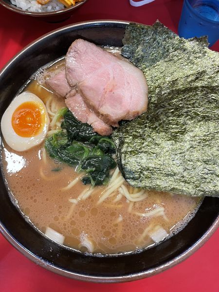 「特製ラーメン」@らーめん 谷瀬家 新橋店の写真