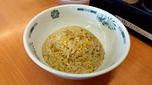 「半チャーハン」@日高屋 鴨居南口店の写真