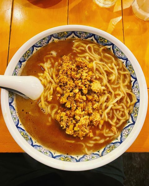 「揚州特濃厚醤油ラーメン」@中国ラーメン 揚州商人 市川二俣店の写真