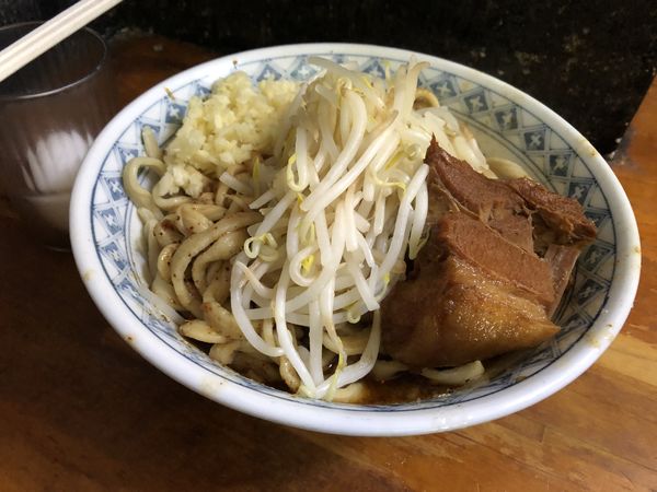 「えび汁なし小　生卵」@蓮爾 新町一丁目店の写真