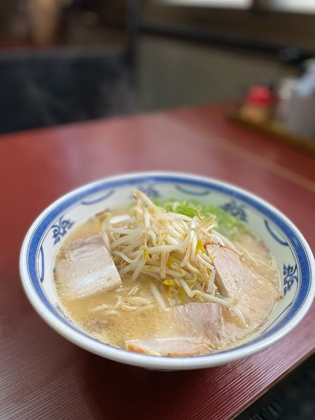 「ラーメン（中）…800円」@マルチョンラーメン 志布志本店の写真