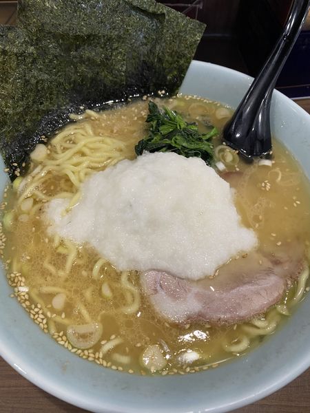 「トロロラーメン（中）」@千家 本店の写真
