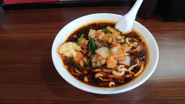 「スタ満ソバ 900円 生姜」@元祖スタミナ満点らーめん すず鬼 熊谷うえちゃん店の写真