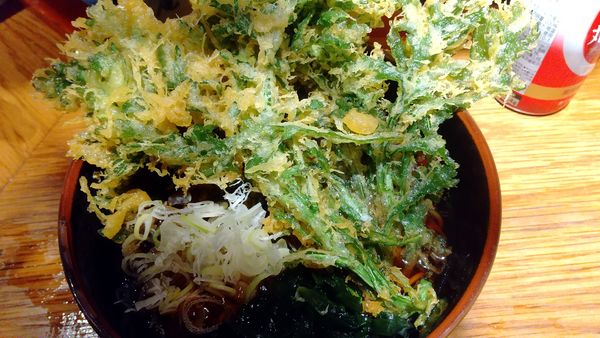 「春菊天そば(¥500)」@立ち喰い蕎麦 酒処 一久の写真