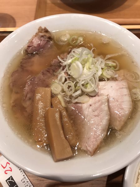 「MIXチャーシュー麺」@まるえ中華そばの写真