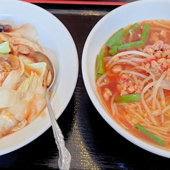 台湾料理 鴻鑫の画像