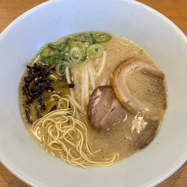 「白丸元味550円【FANBOOKクーポン240円お得】」@博多一風堂 武石インター店の写真