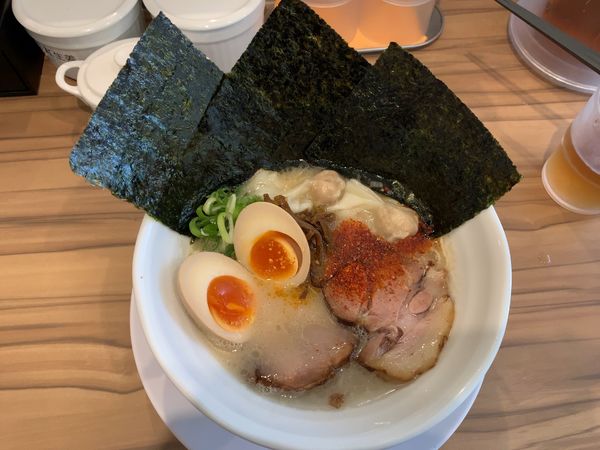 「特製博多ラーメン1370円」@らぅめんの善栄の写真
