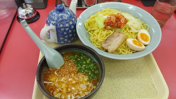 「期間限定　旨辛スタミナつけ麺　味玉トッピング」@山岡家 松本店の写真